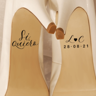 pegatinas zapatos si quiero + iniales